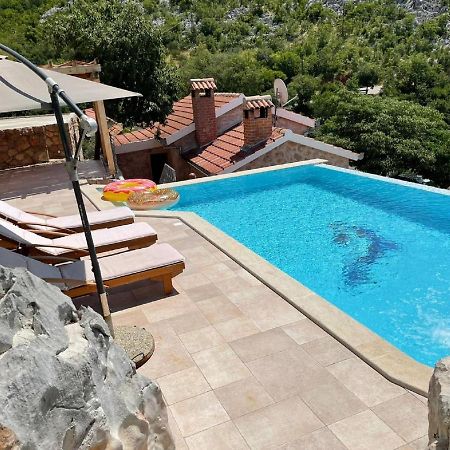 Lovely Holiday Home In Starigrad Екстер'єр фото