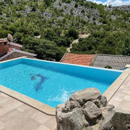 Lovely Holiday Home In Starigrad Екстер'єр фото
