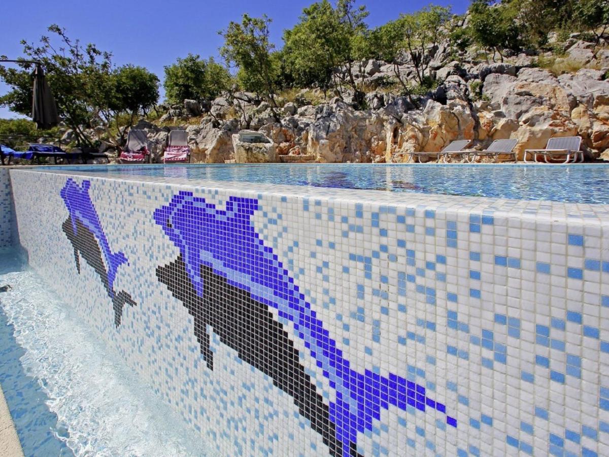 Lovely Holiday Home In Starigrad Екстер'єр фото