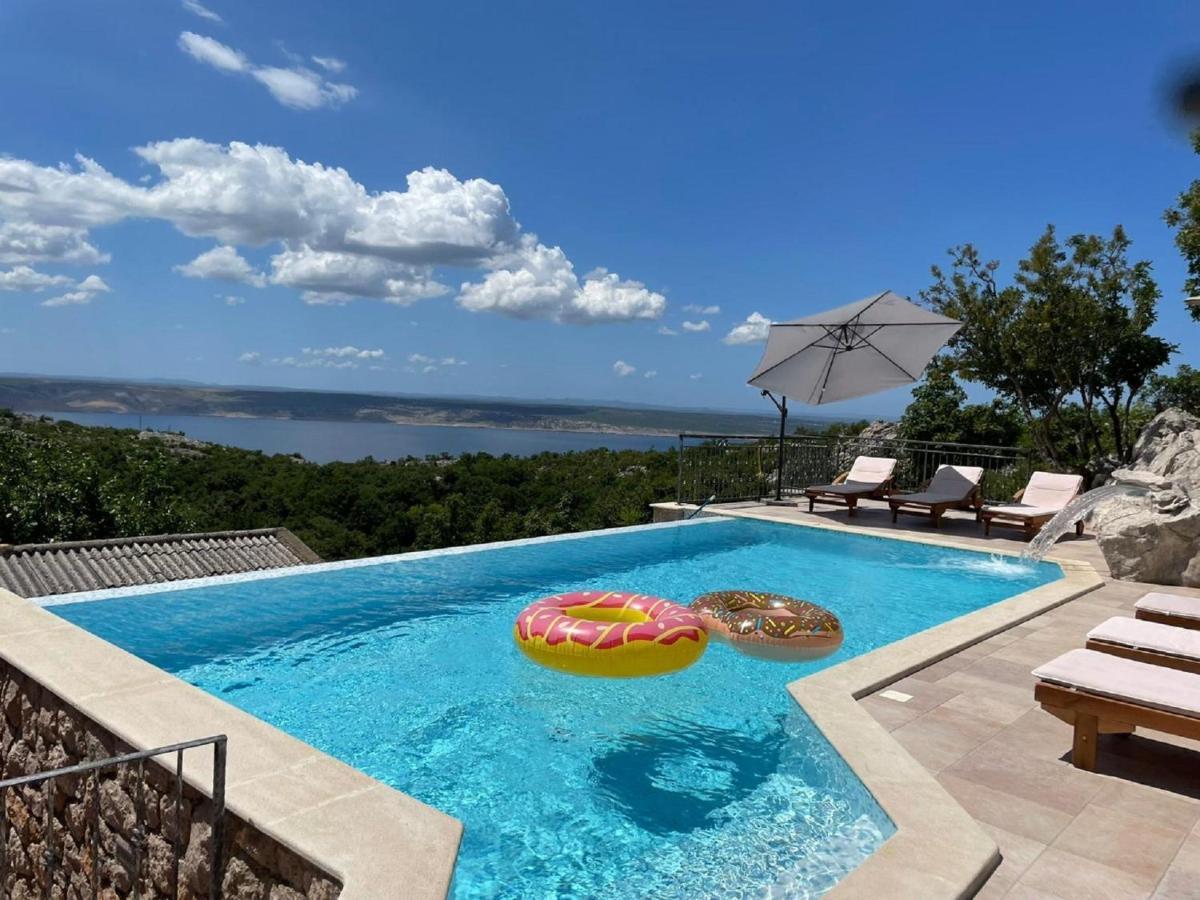 Lovely Holiday Home In Starigrad Екстер'єр фото