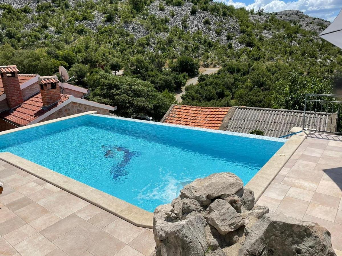 Lovely Holiday Home In Starigrad Екстер'єр фото